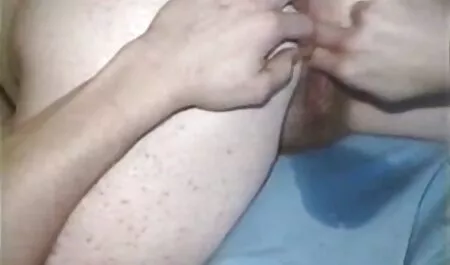 Vrij met je vriendje gratis poldertube op de bank.