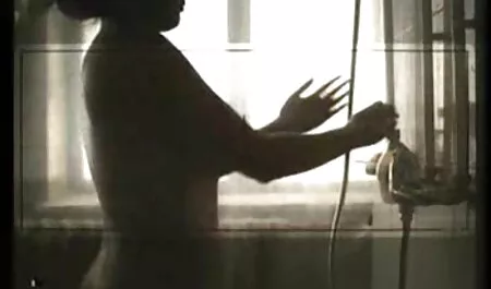 Kijk naar de zoek gratis sex films vagina van een meisje.