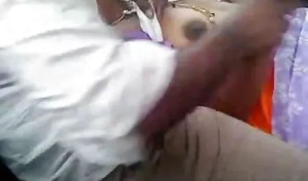 Ik zat aan het raam en masturbeerde. gratis nederlandstalige sexfilms