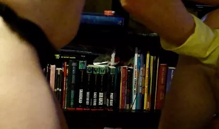 Het Chinese meisje heeft gratis nederlandstalige sexfilm Speelgoed verpest.