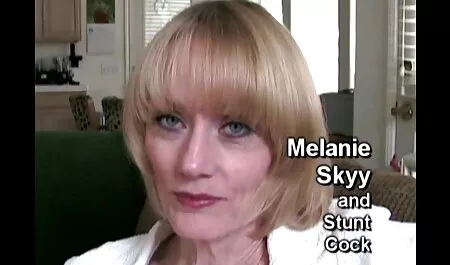 Kunstenaar sexfilms gratis kijken die tekent hoe je een blondje neukt.