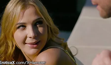 Geef gratis seks film kijken het op in zwarte kleren.