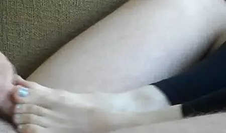 Rubber gratis seksfilms kijken op meisje na seks.