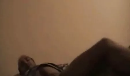 Meesteres in kousen die vecht voor ledematen. free sex filmpjes