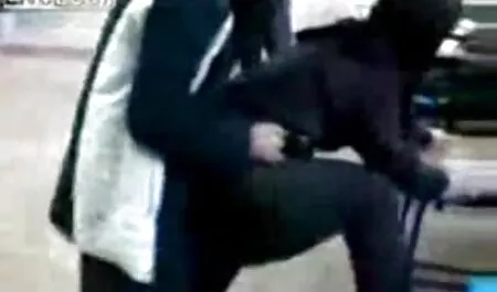 Milana pormo filmpjes Foxx Neukt Een Student.