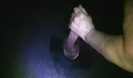Xander Corvus neukte een godin in seksfilm 123 de woestijn.