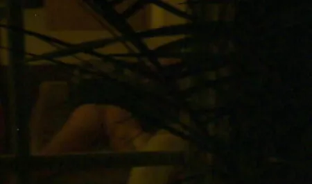 Ze hebben twee amateursex filmpjes pychars op de tweede hole.