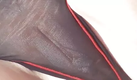 Masseer de vagina door een meisje, zoek gratis porno het uiterlijk van de top.
