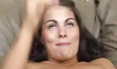 Blonde vader in de gratis nl sexfilms slaapkamer.